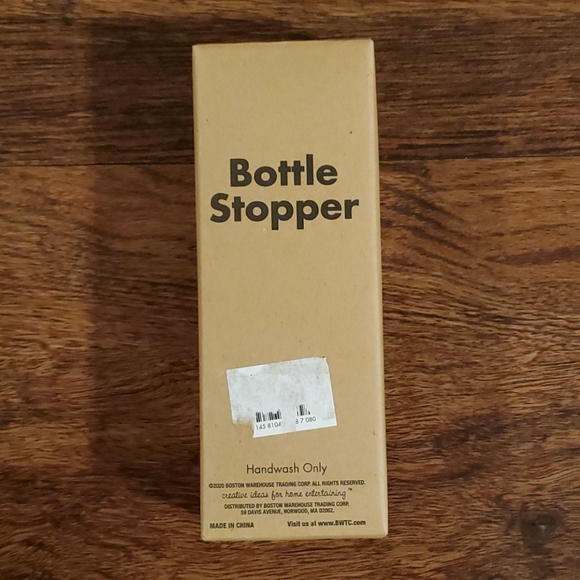 Bottle Stopper Initial J - Picture 2 of 2